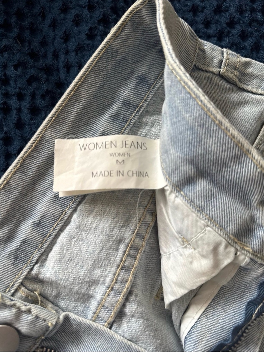 Jeans - Picture 3 of 3